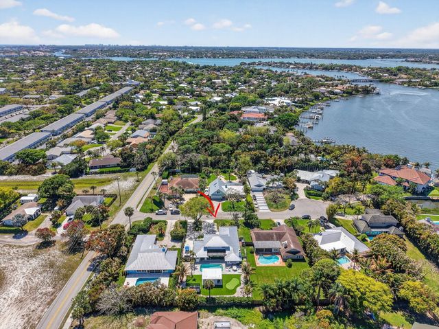 4415 River Pines Court, Tequesta, FL 33469