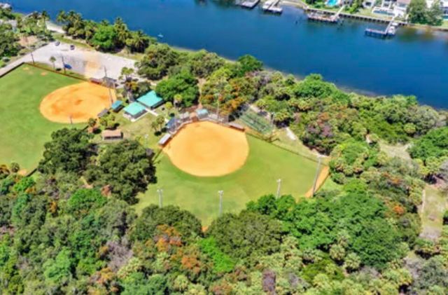 4415 River Pines Court, Tequesta, FL 33469