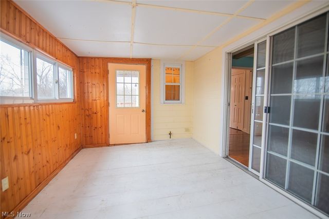 32 Ashwood Place, Vienna, WV 26105