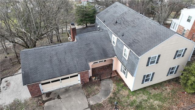 32 Ashwood Place, Vienna, WV 26105