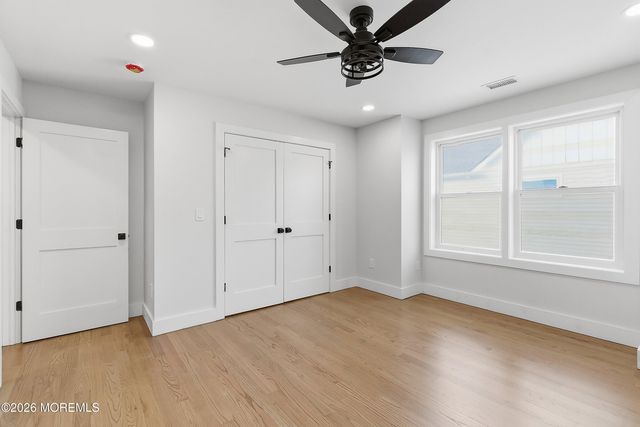 54 W Washington Avenue, Atlantic Highlands, NJ 07716