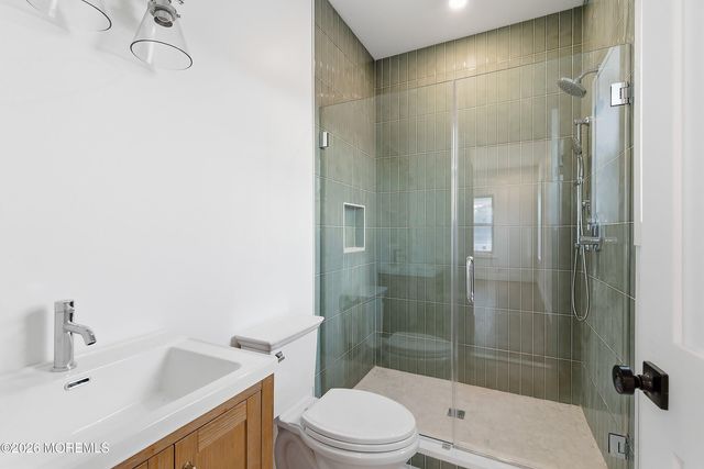 54 W Washington Avenue, Atlantic Highlands, NJ 07716