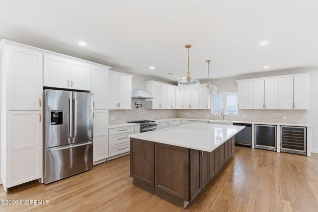 54 W Washington Avenue, Atlantic Highlands, NJ 07716