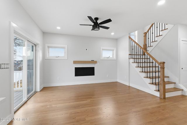 54 W Washington Avenue, Atlantic Highlands, NJ 07716