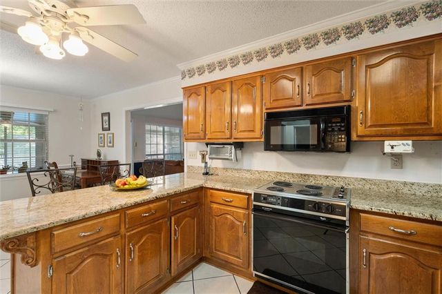 5721 Blue Ridge N Drive, Mobile, AL 36693