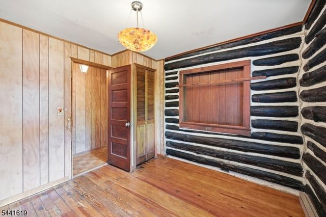 16 Allegheny Ave, West Milford Twp., NJ 07480