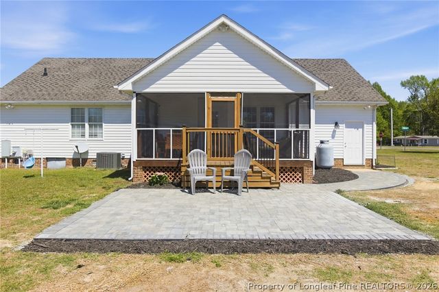 15 Willow Pond Courts, Lillington, NC 27546