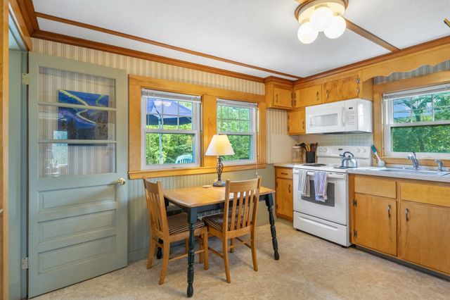 87 Piscataqua Road, Durham, NH 03824