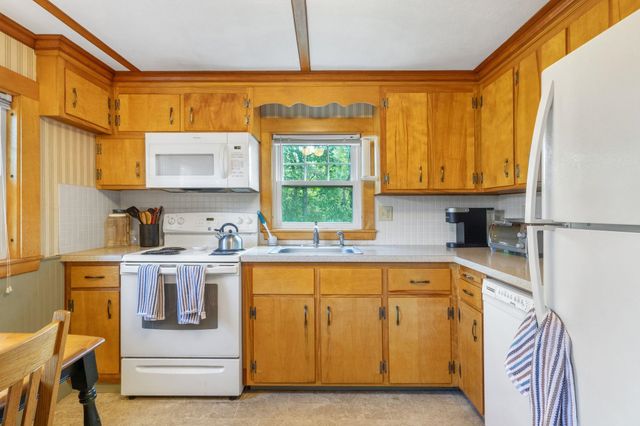 87 Piscataqua Road, Durham, NH 03824