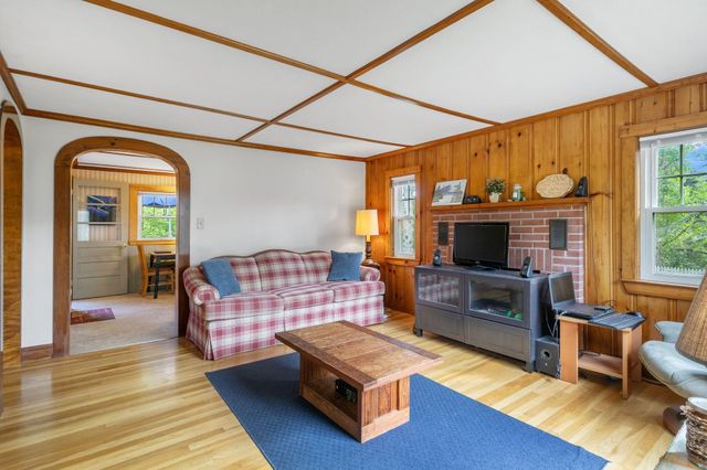 87 Piscataqua Road, Durham, NH 03824