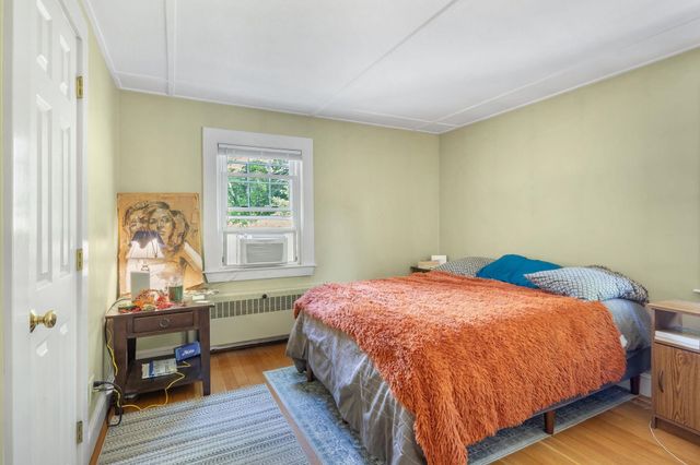 87 Piscataqua Road, Durham, NH 03824