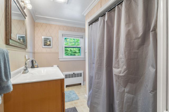87 Piscataqua Road, Durham, NH 03824