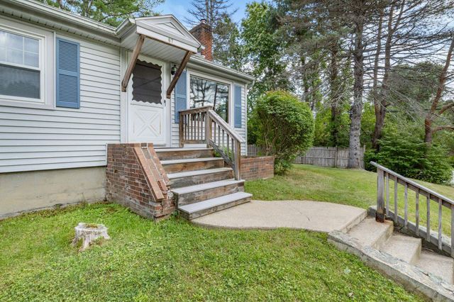 87 Piscataqua Road, Durham, NH 03824