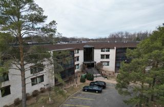 4710 58th Avenue N 301, Crystal, MN 55429