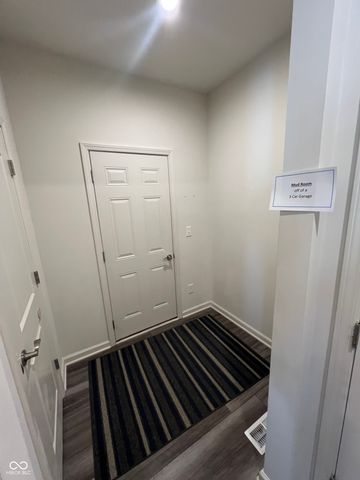 5374 Noble Crossing Parkway W, Noblesville, IN 46062