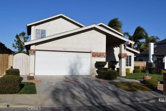 25420 Via Impreso, Valencia, CA 91355