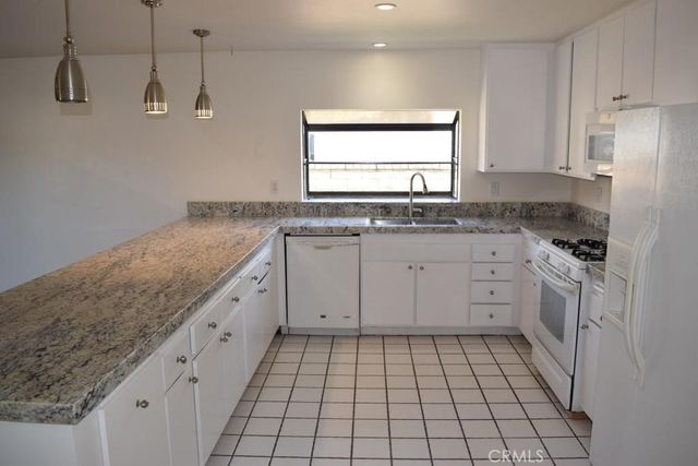 25420 Via Impreso, Valencia, CA 91355