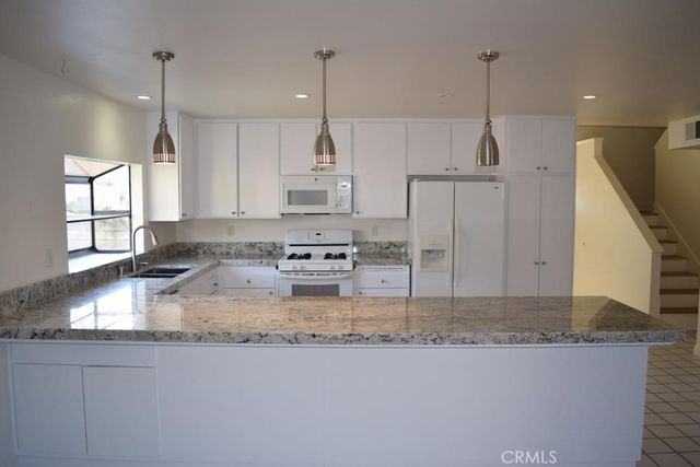 25420 Via Impreso, Valencia, CA 91355
