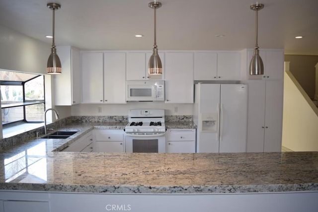25420 Via Impreso, Valencia, CA 91355