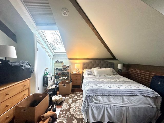 10 Young Street 3, Newport, RI 02840