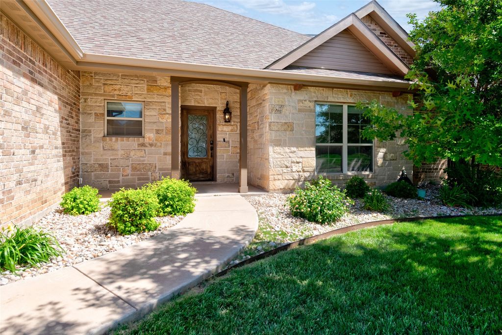 250 Southlake Drive, Abilene, TX 79602