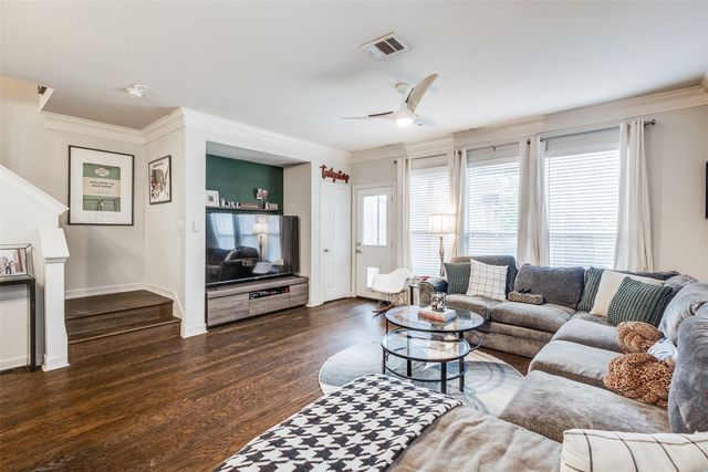 2328 Throckmorton Street, Dallas, TX 75219