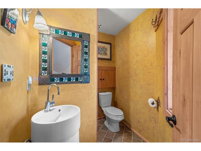 174 Needle Creek Rd, Divide, CO 80814