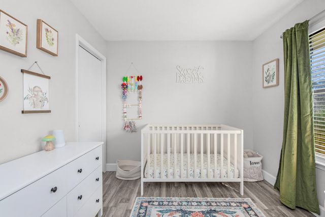 827 Blvd De L Orleans, Mary Esther, FL 32569