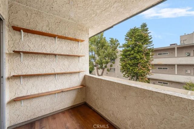 5328 Newcastle Avenue 54, Encino, CA 91316