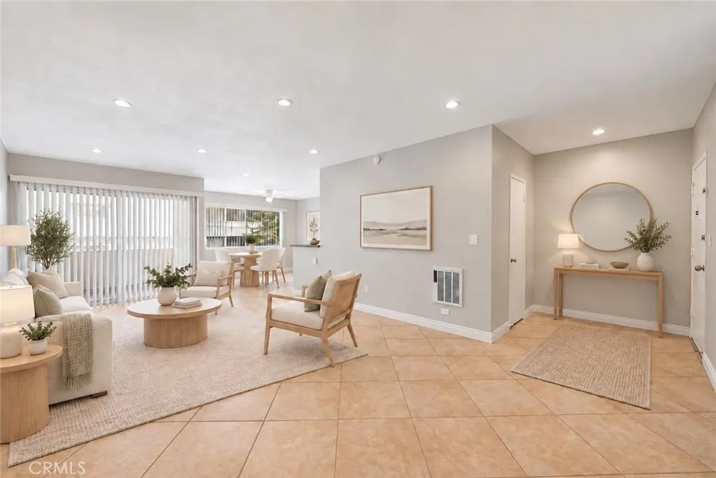 5328 Newcastle Avenue 54, Encino, CA 91316