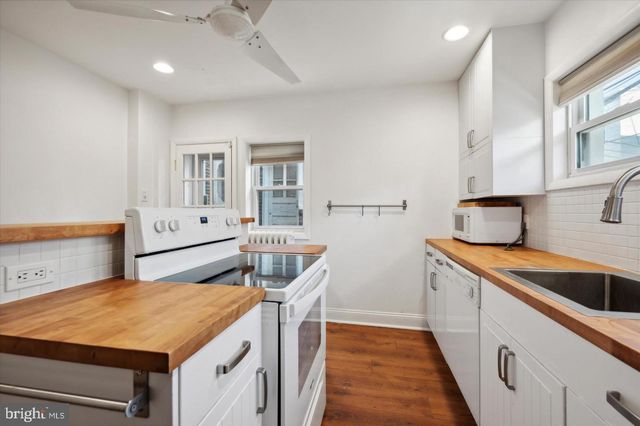 2735 N 46TH ST, Philadelphia, PA 19131