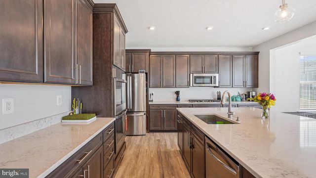 7704 COLBURN DR, Spotsylvania, VA 22551