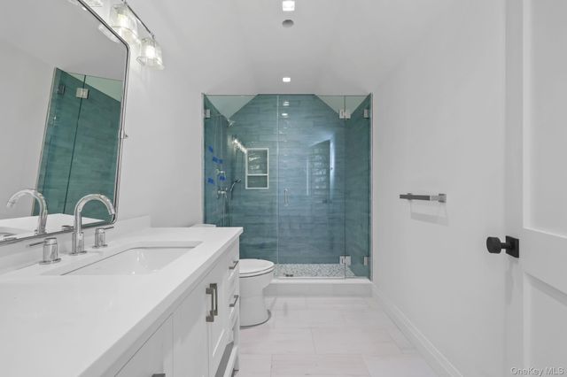 2 Barry Court, Katonah, NY 10536