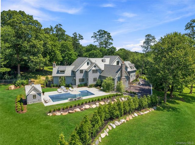 2 Barry Court, Katonah, NY 10536