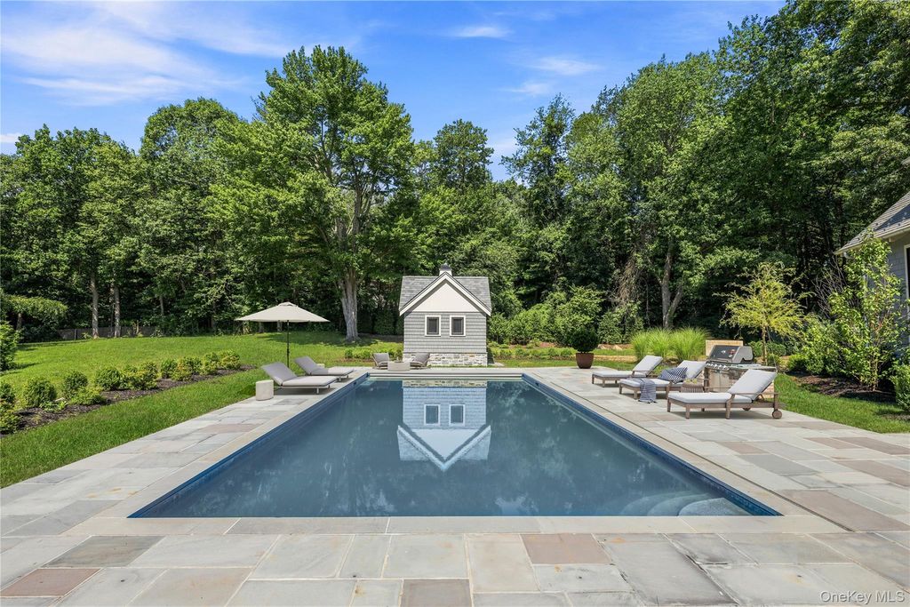 2 Barry Court, Katonah, NY 10536 — photo 4
