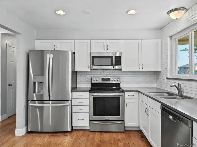 115 Olympus Cir, Lone Tree, CO 80124