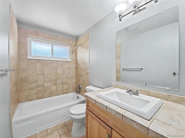 115 Olympus Cir, Lone Tree, CO 80124