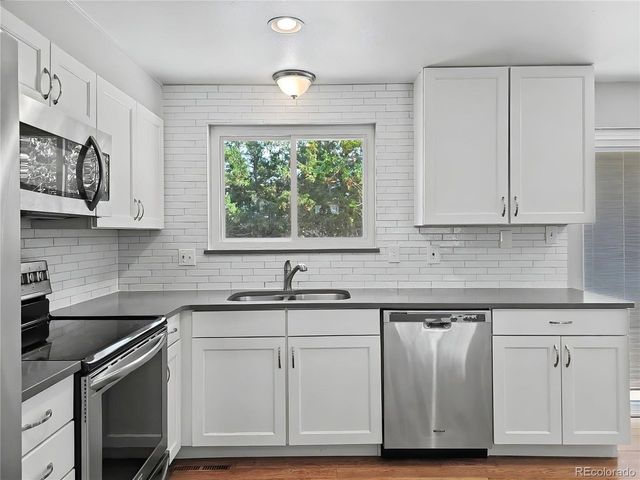 115 Olympus Cir, Lone Tree, CO 80124