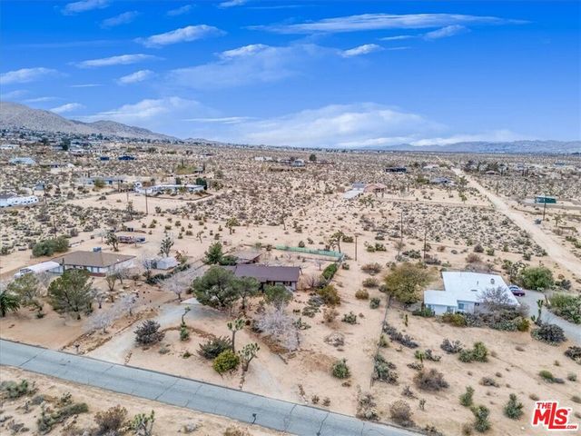 6942 Sunnyhill Road, Joshua Tree, CA 92252
