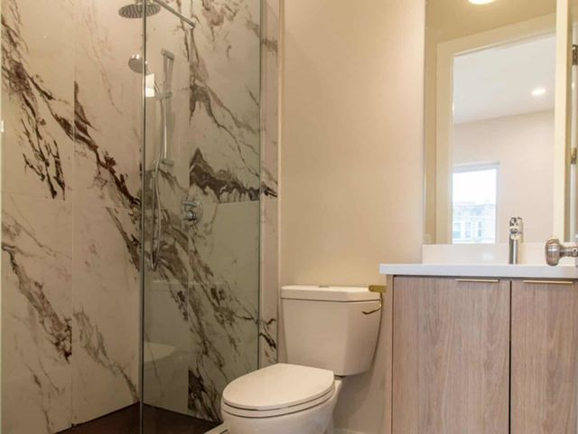 507 E 60th Street 1, Chicago, IL 60637