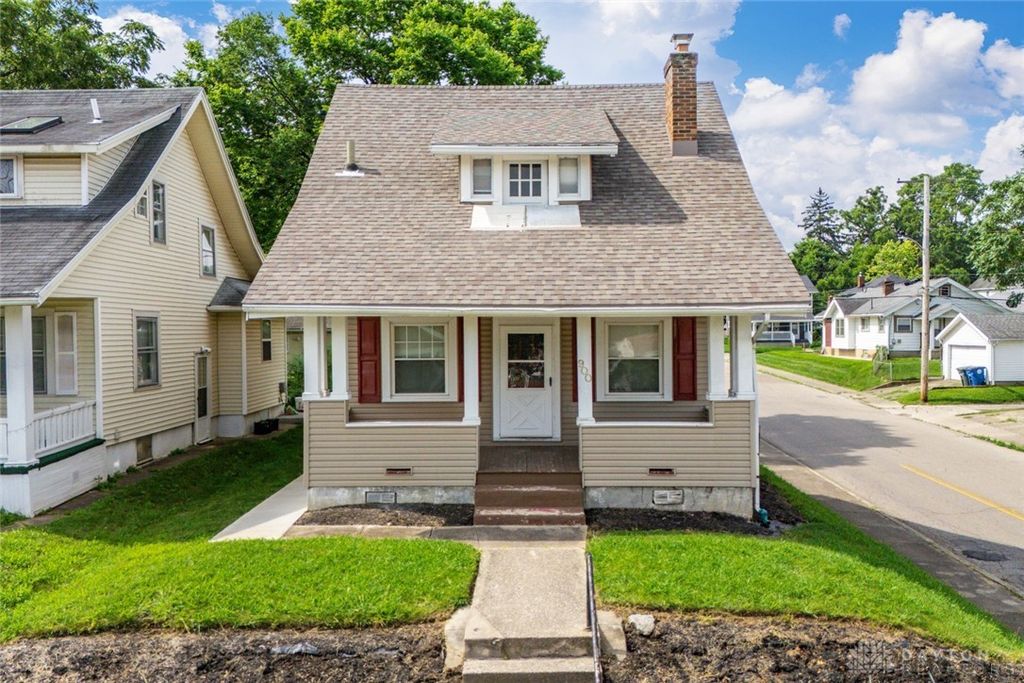 900 E Stewart Street, Dayton, OH 45410