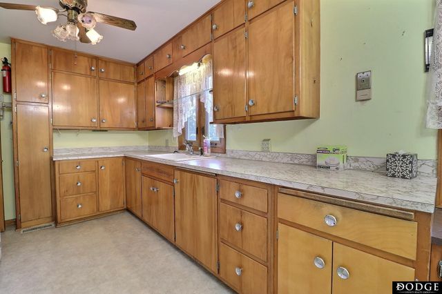 1248 Dodge Street, Fremont, NE 68025