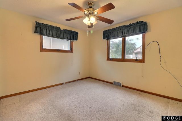 1248 Dodge Street, Fremont, NE 68025