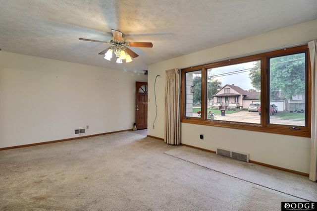 1248 Dodge Street, Fremont, NE 68025