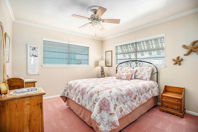 1223 Sailfish Street, Bayou Vista, TX 77563