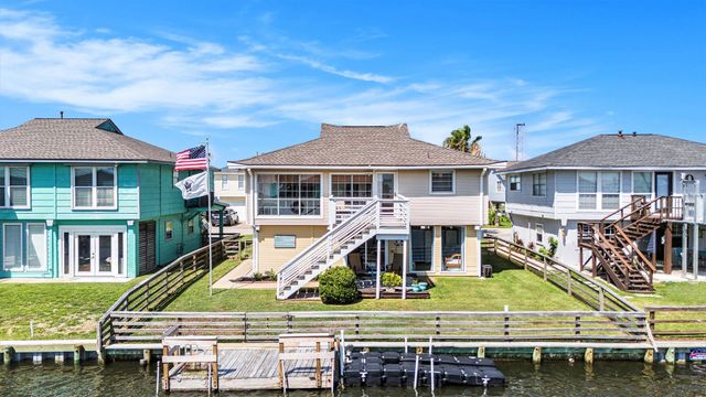 1223 Sailfish Street, Bayou Vista, TX 77563