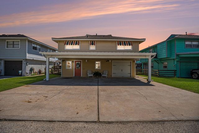 1223 Sailfish Street, Bayou Vista, TX 77563