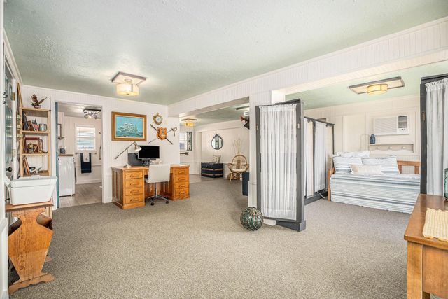 1223 Sailfish Street, Bayou Vista, TX 77563