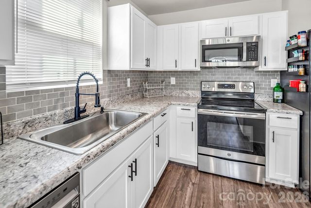 2458 Thorn Spring Lane SE, Concord, NC 28025