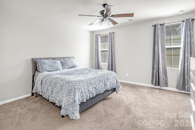 2458 Thorn Spring Lane SE, Concord, NC 28025